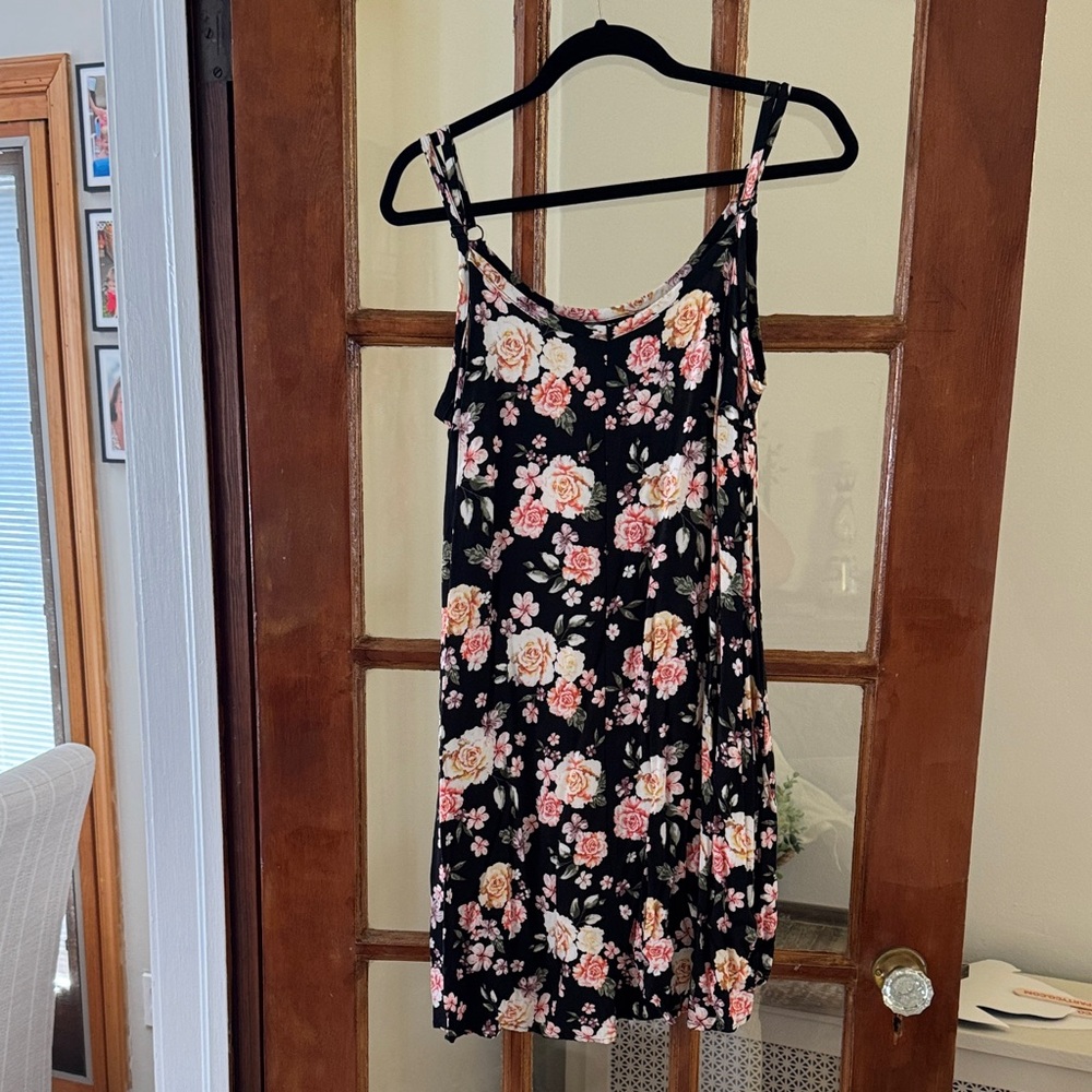 Torrid Black Sun Dress with Pink and White Floral Pattern. Torrid Size 0 (12)